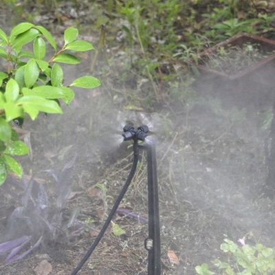 Спринклер Micro MIST с четырьмя выходами для сельскохозяйственного и лесного оросительного оборудования